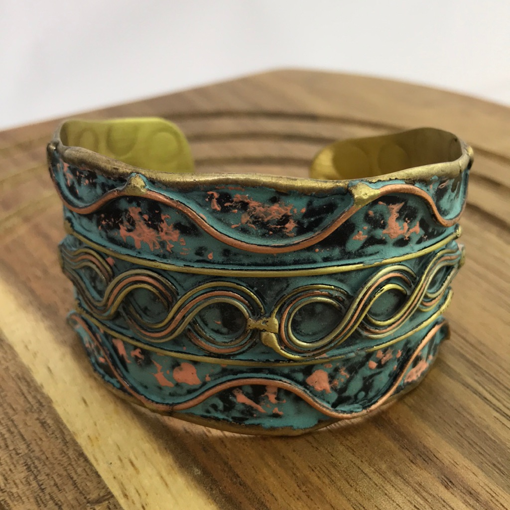 Beautiful Artisan Patina Finish Cuff Bracelet 15 37$